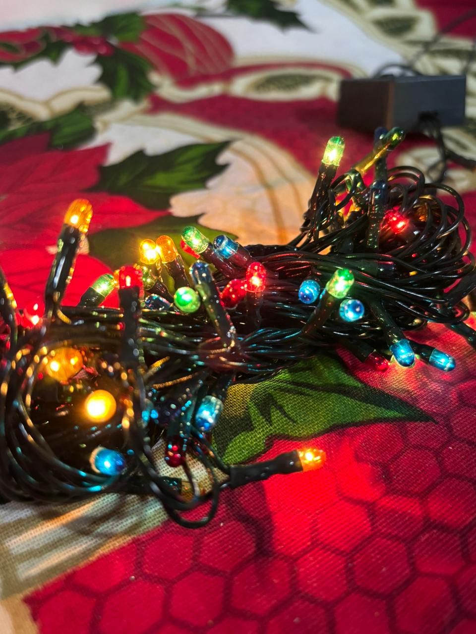 Pisca Pisca Natalino 100 Lâmpadas LED Coloridas 8 Funções – 4,15m